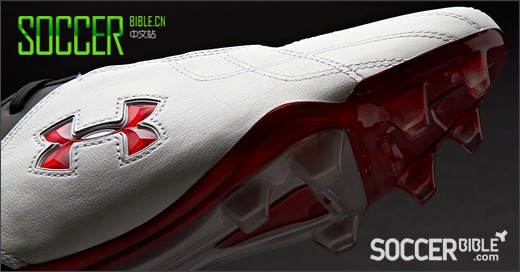 Under Armour Hydrastrike Pro II Ь //