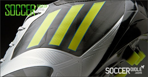 杀手本色低调来袭,阿迪达斯 f50 adizero miCoach 足球鞋 - 黑/银/柠檬黄