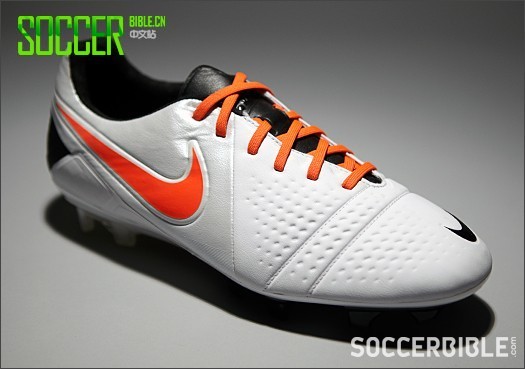 Nike CTR360 Maestri III Football Boots - White/Crimson/Black - Football Boots
