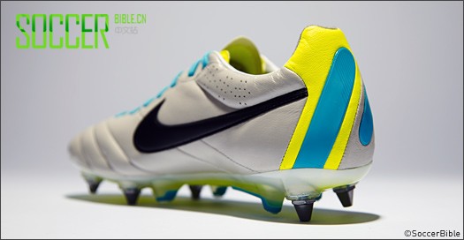 Nike Tiempo Legend IV  //