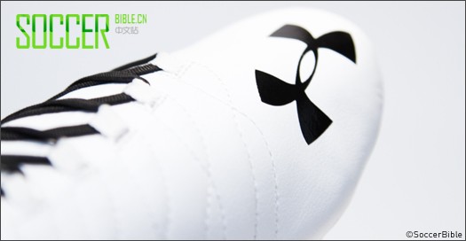 Under Armour Blur CBN III ƤЬ/