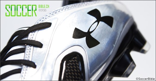 Under Armour Blur CBN III ƤЬ/