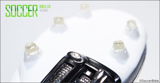 Under Armour Blur CBN III ƤЬ/