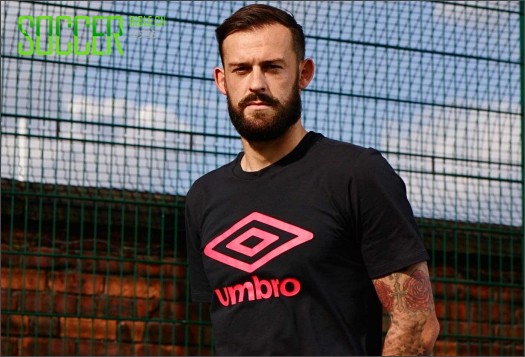 Umbro Interview New Signing Steven Fletcher - Football News