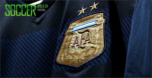 adidas ͢Ҷ籭ͳ 
