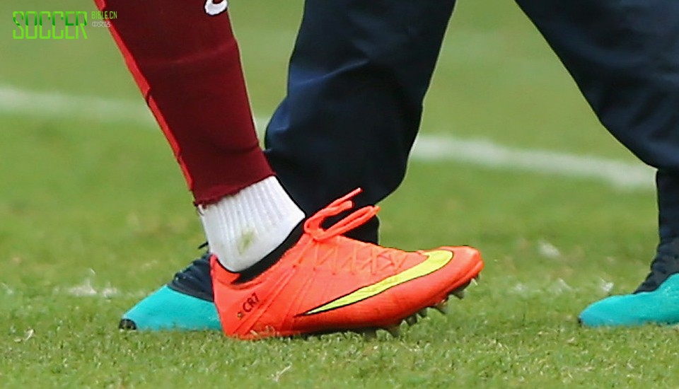 ronaldo_custom_nike_superfly_iv_img2