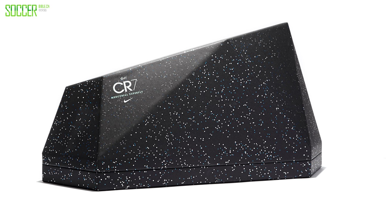 nike_superfly_cr7_presentation_case_img2