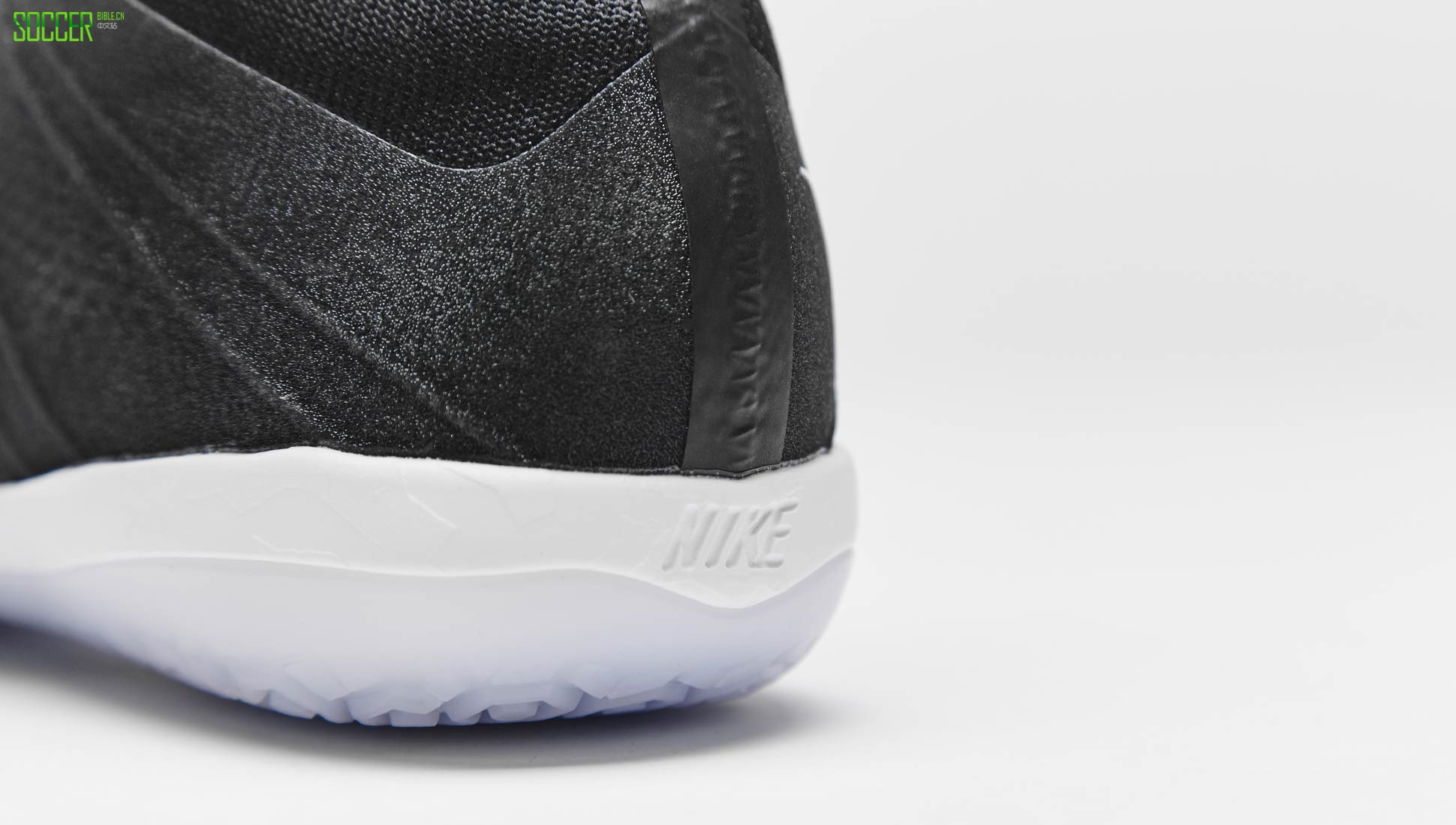 nike-cr-indoor-img6