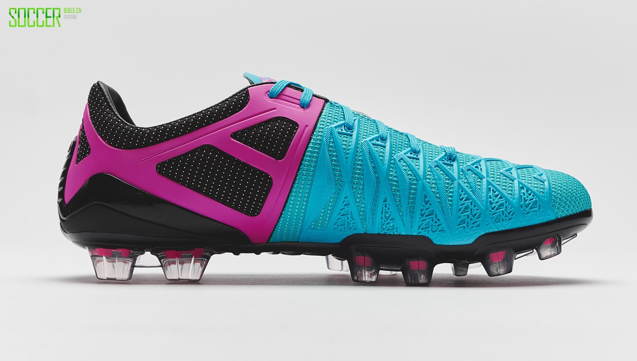 umbro-ux1-blue-atoll-img3