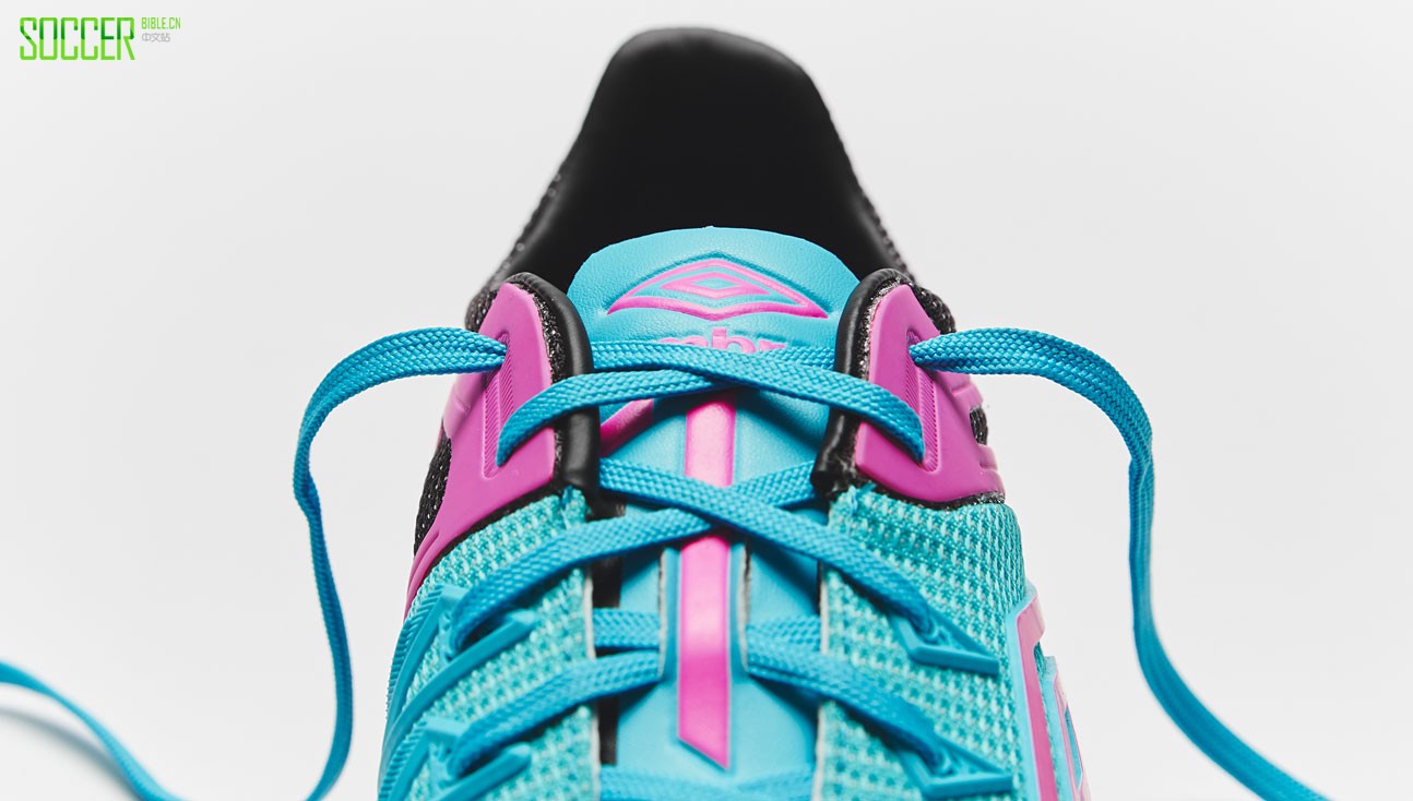 umbro-ux1-blue-atoll-img7
