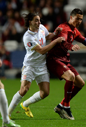 Lazar Markovic (Serbia) Mizuno Morelia Neo
