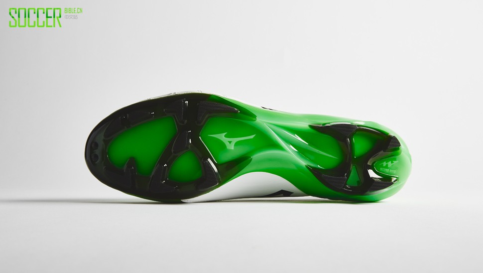 Mizuno Wave Ignitus 3-3
