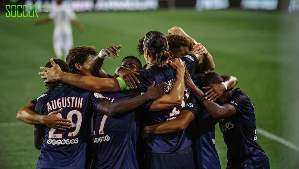 psg-fiorentina-le-ballon-4