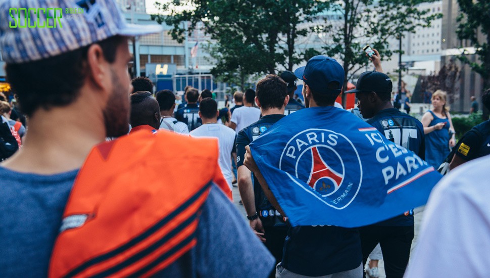 psg-fiorentina-le-ballon-13