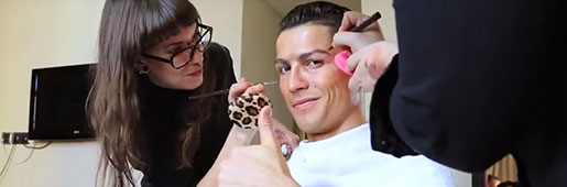 CR7 Goes Undercover on Madrid Streets : Video : Soccer Bible