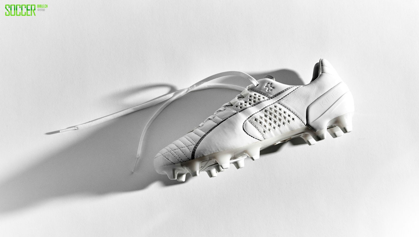 ȫɫPUMA King II Triple White