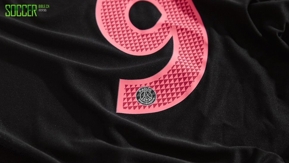 psg-x-nike-football-type-6