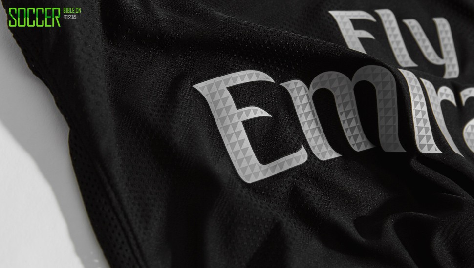 psg-x-nike-football-type-11