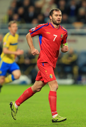 Eugeniu Cebotaru (Moldova) Mizuno Morelia Neo