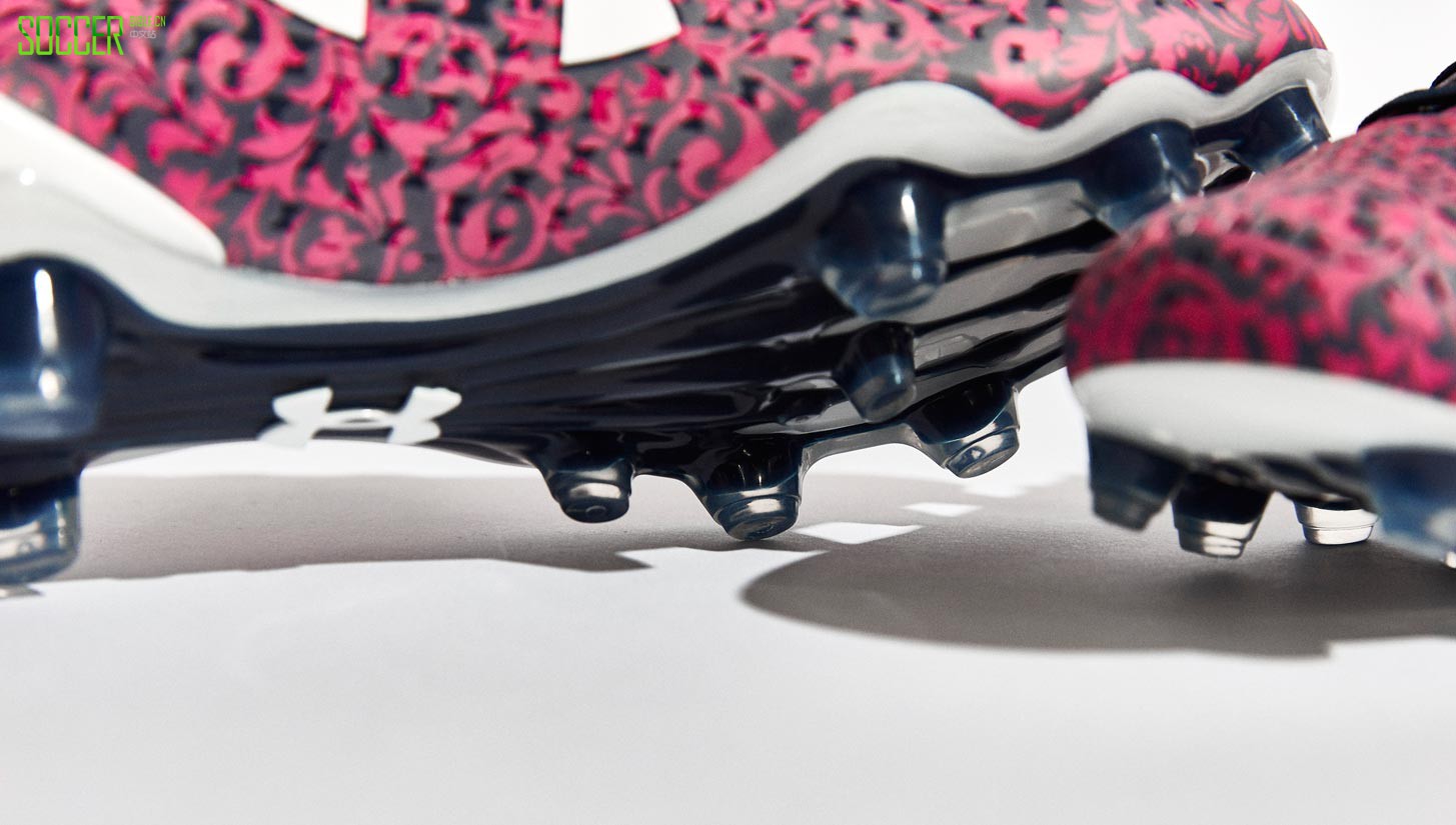 ua-clutchfit-flower-img1
