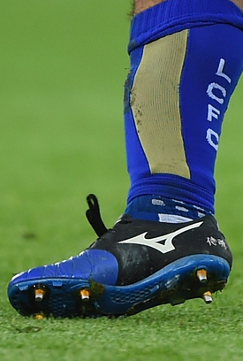 Shinji Okazaki (Leicester City) Mizuno Basara 101