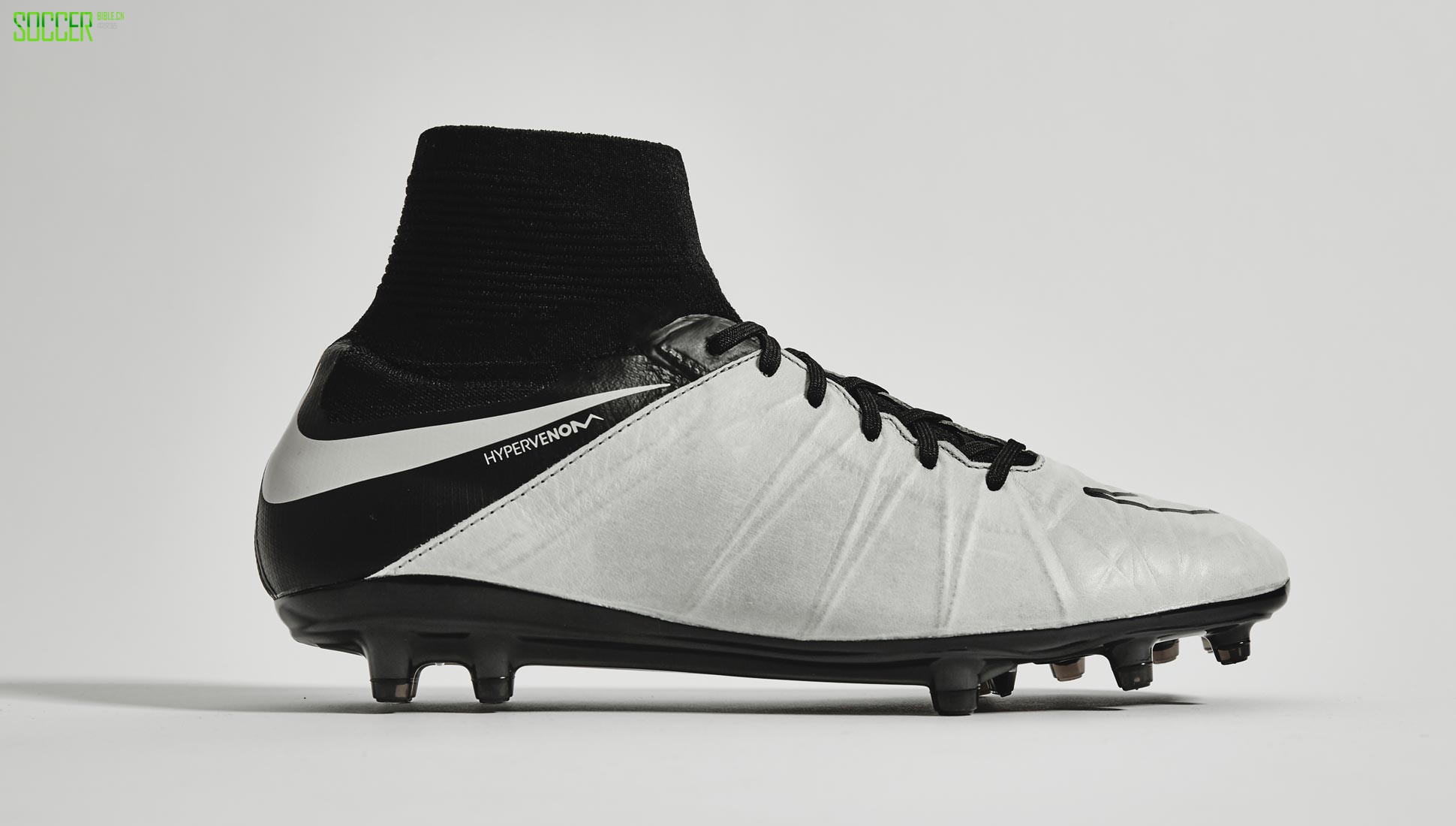 nike-tc-bw-hv-img5