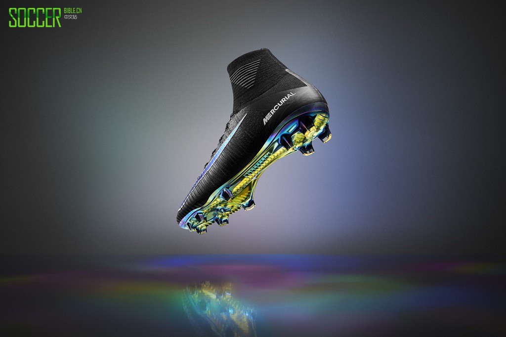 耐克Mercurial Superfly足球鞋