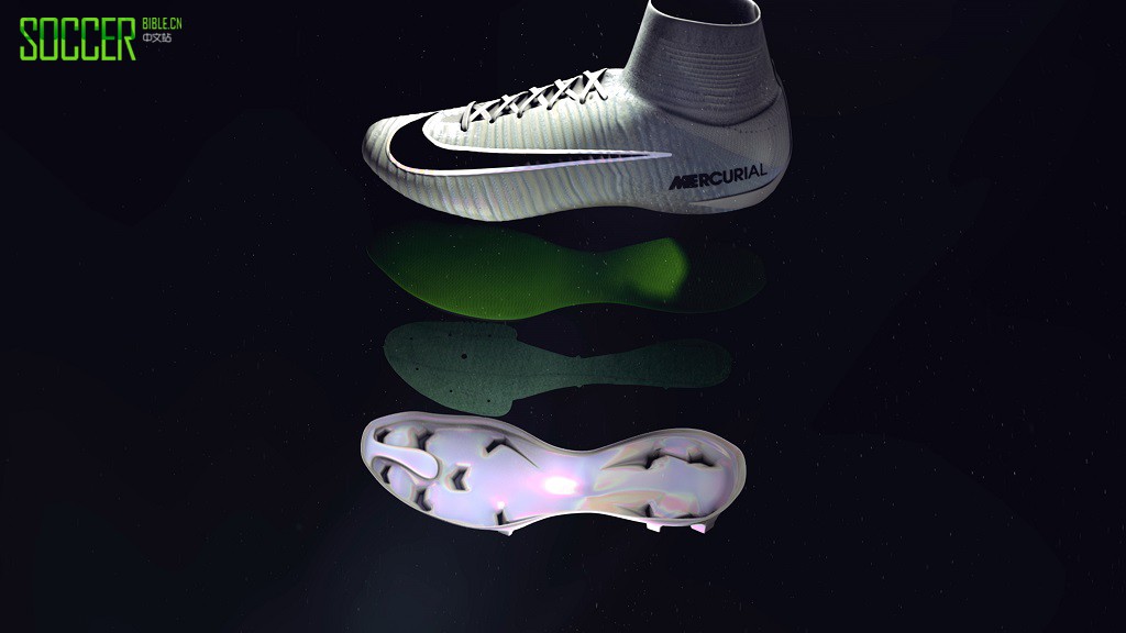 耐克Mercurial Superfly足球鞋