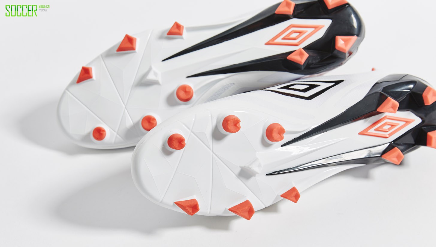 umbro-velocita-11-white-8