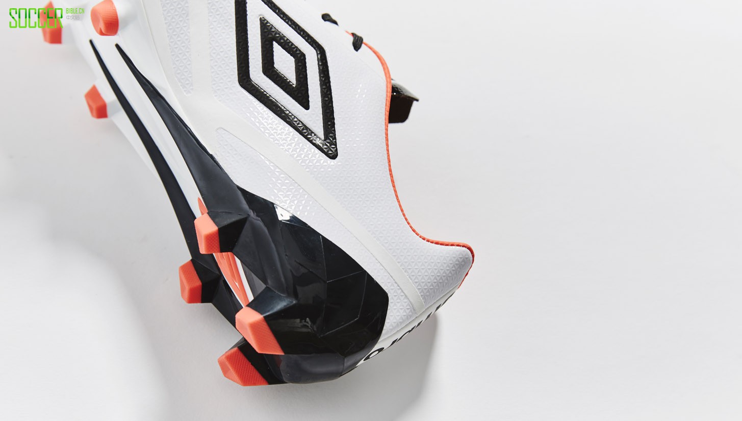 umbro-velocita-11-white-5