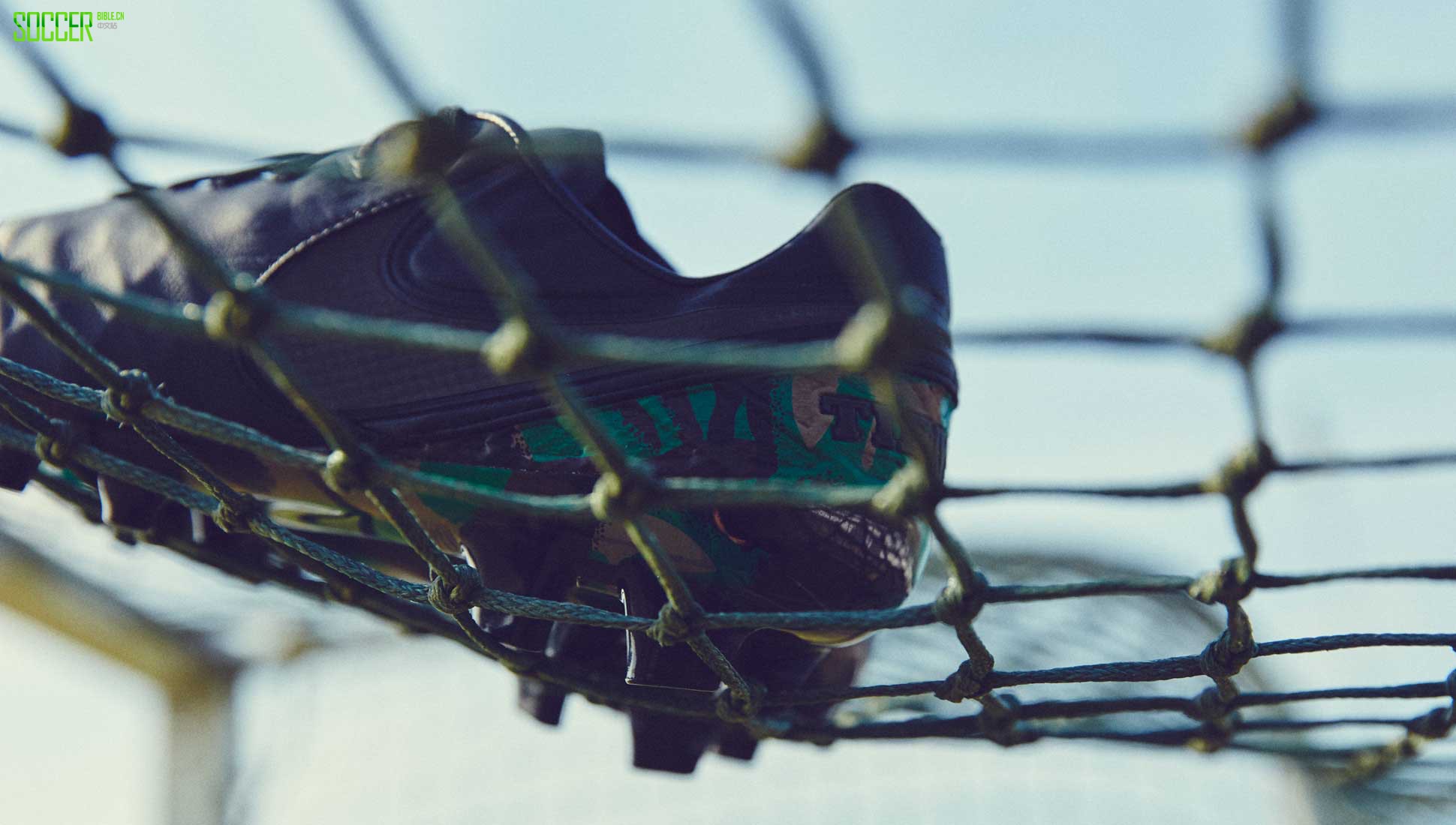 ϸ:Nike Camo Pack