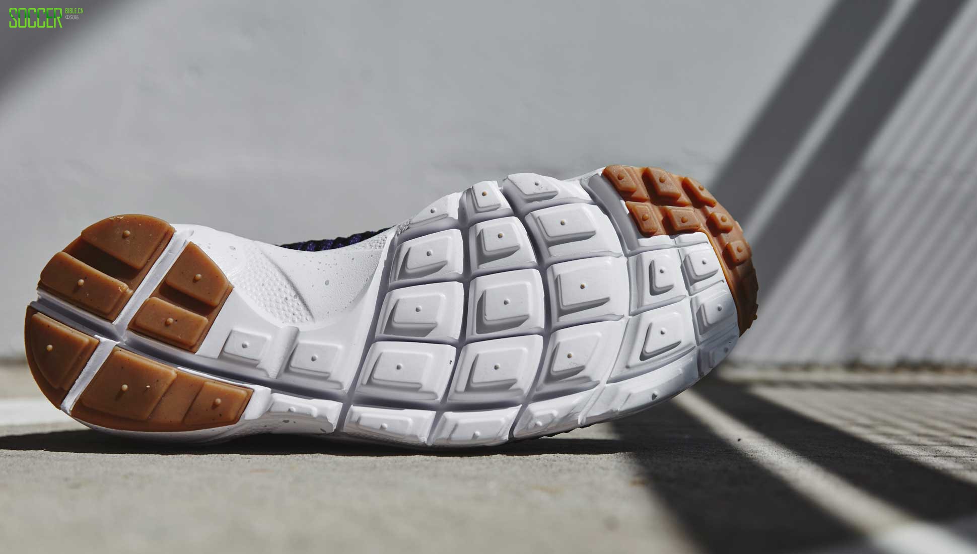 footscape-blue7