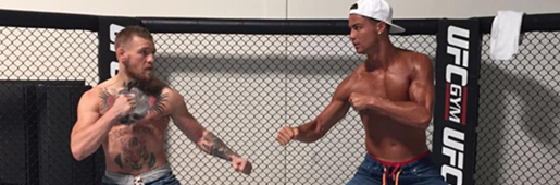 CR7 meets Conor McGregor in Las Vegas : Video : Soccer Bible