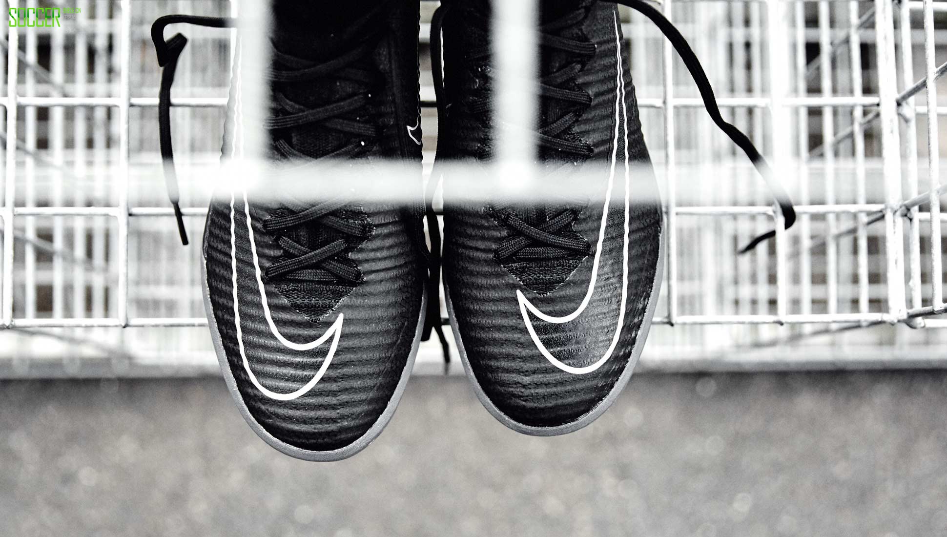 footballx-blk-img