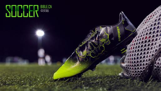 PUMA evoPOWER 1.3 Graphic : Football Boots : Soccer Bible