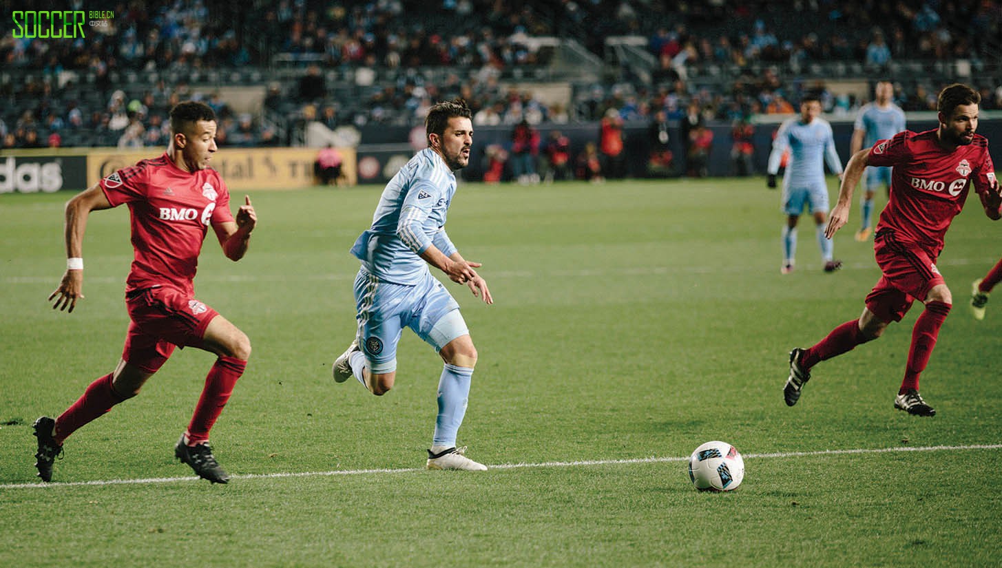 ncycfc-framed_0022_nycfc-framed_0023_dem_5853