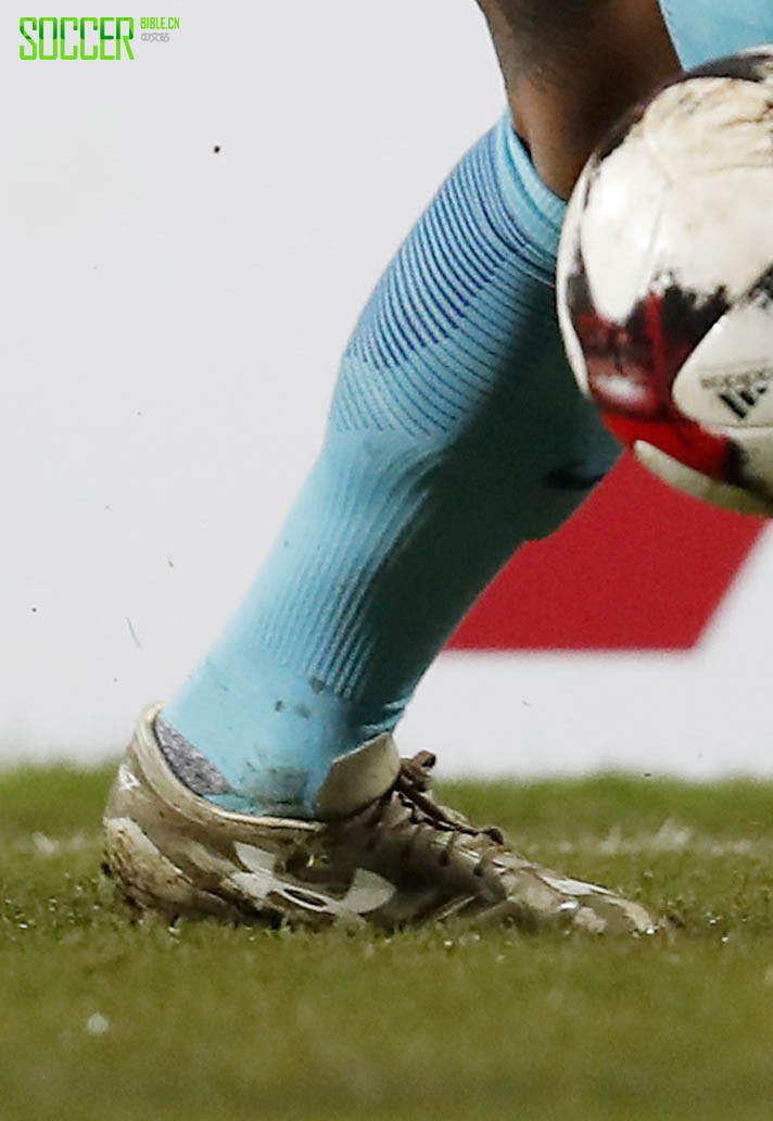 Memphis Depay (Netherlands) Under Armour Spotlight 2.0