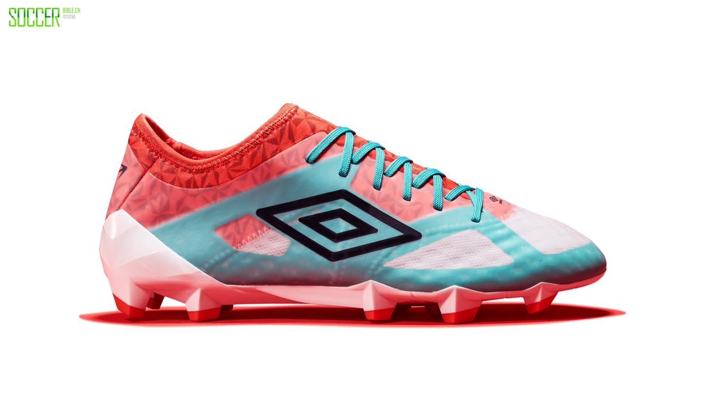 Umbro Launch Velocita 3 : Football Boots : Soccer Bible