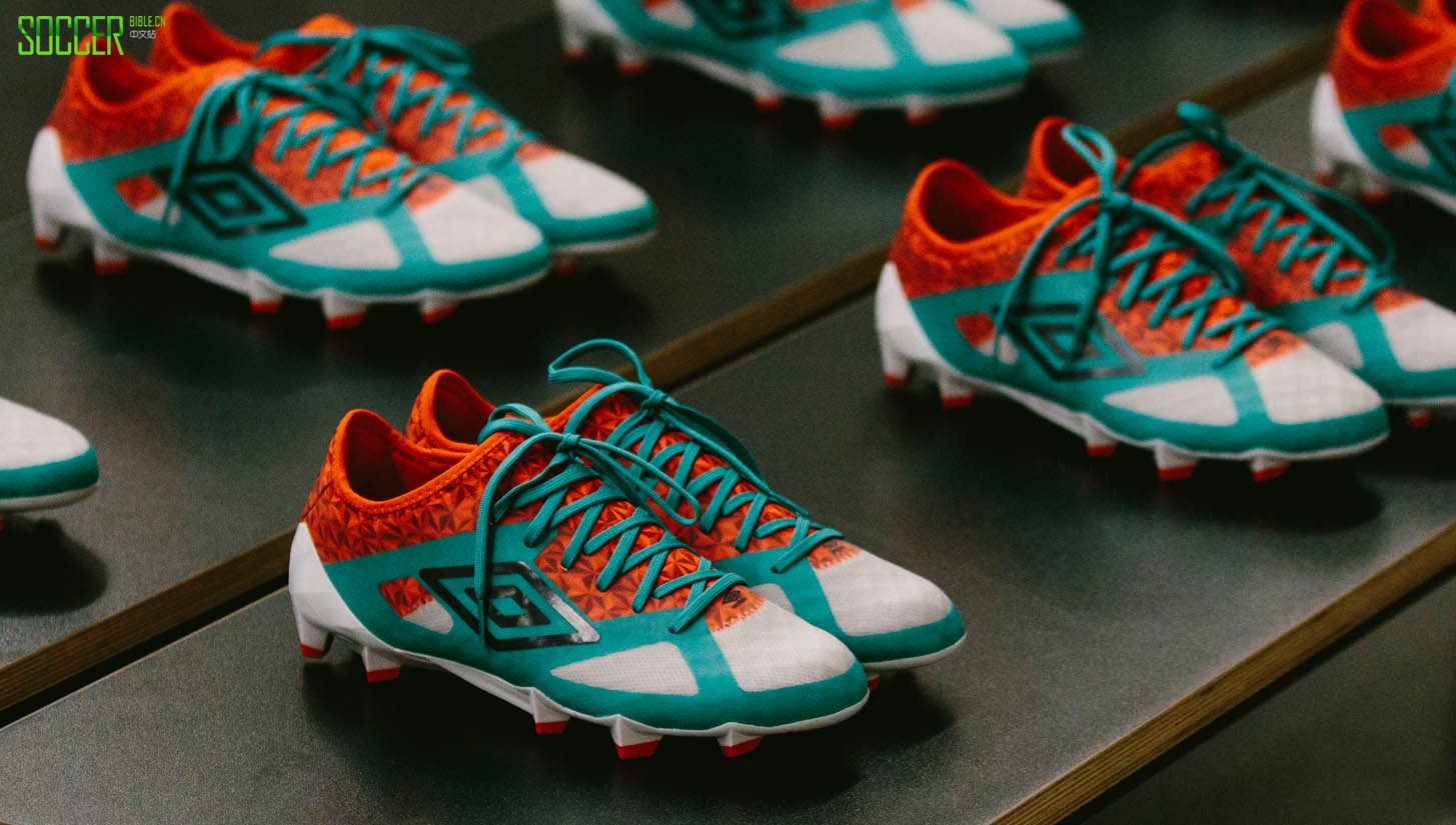 Umbro Velocita 3 Launch Video & BTS : Events : Soccer Bible