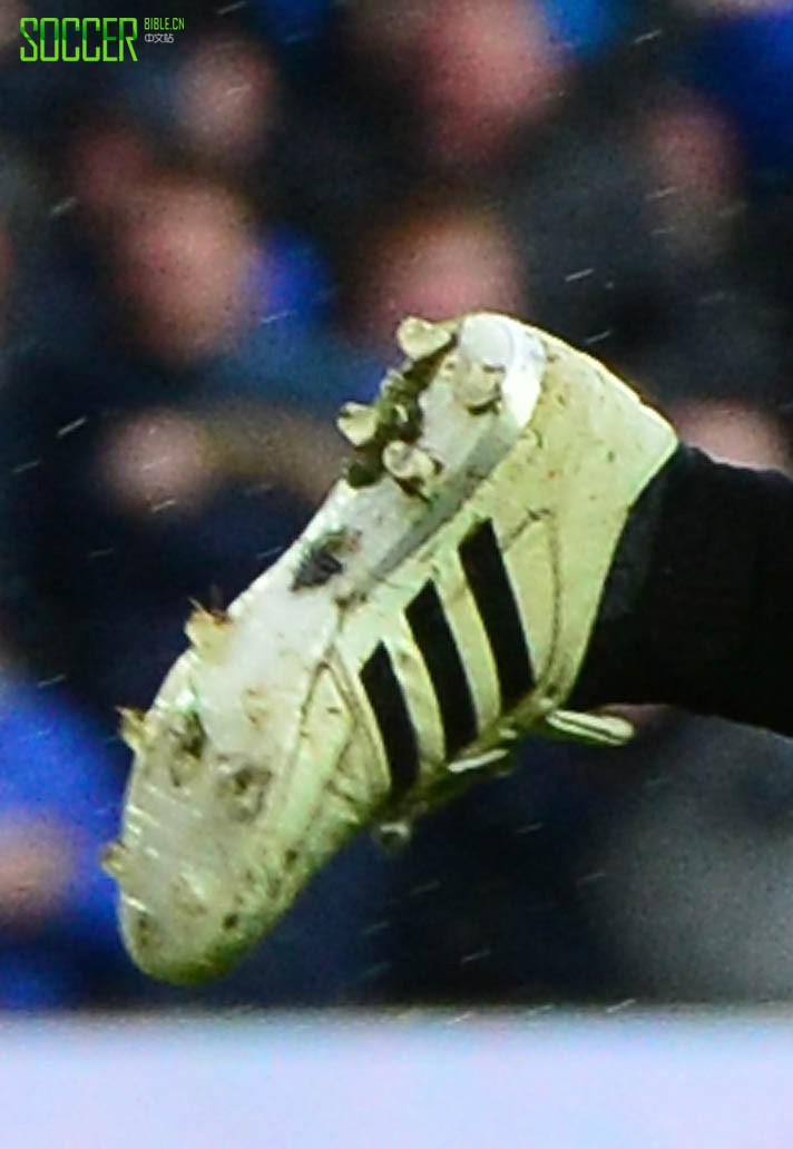 Kenny Miller (Rangers) adidas Gloro 16.1