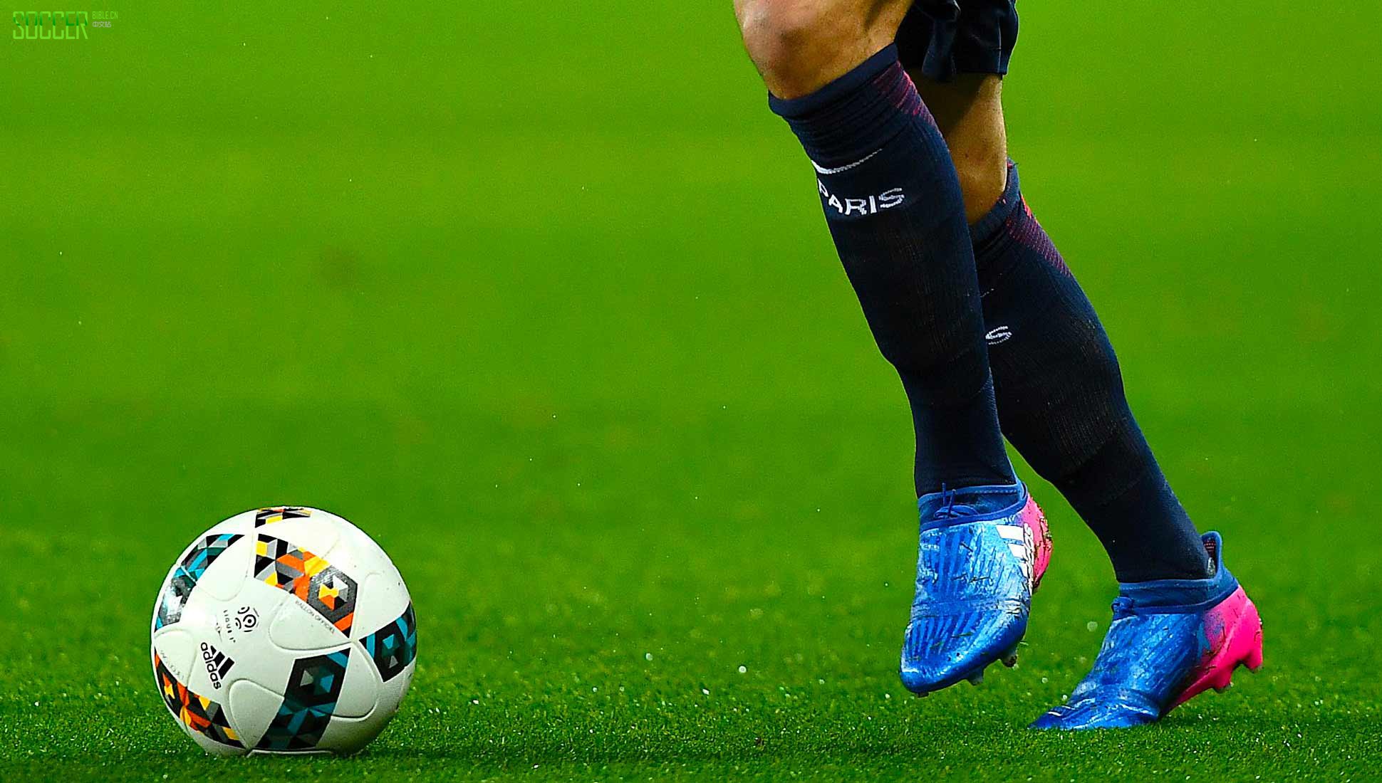 Global Boot Spotting - 30/01/2017 : Boot Spotting : Soccer Bible