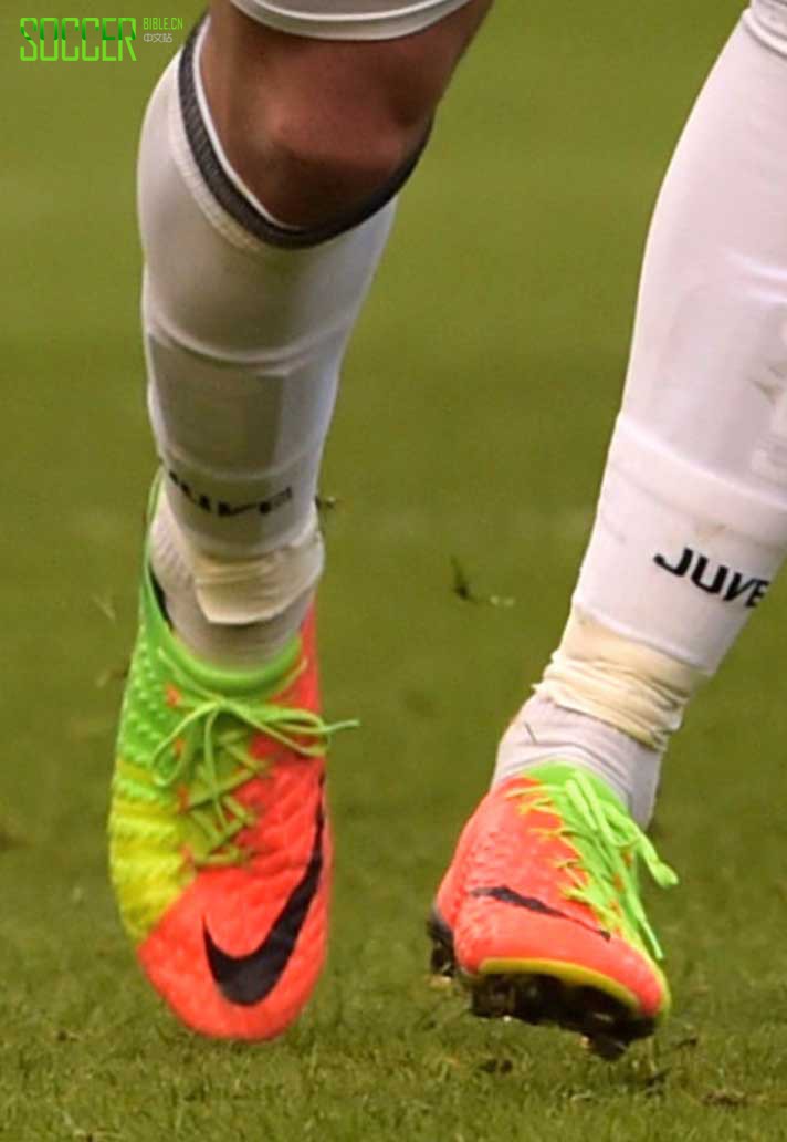 Gonzalo Higuaín (Juventus) Nike Hypervenom Phinish 3