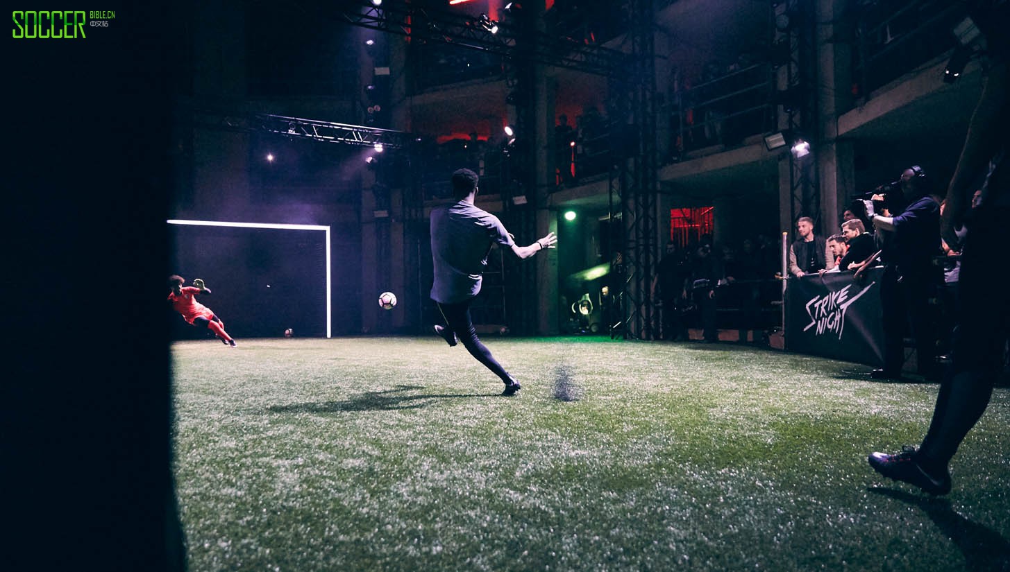 nike-strike-night_0076_strike-night-62