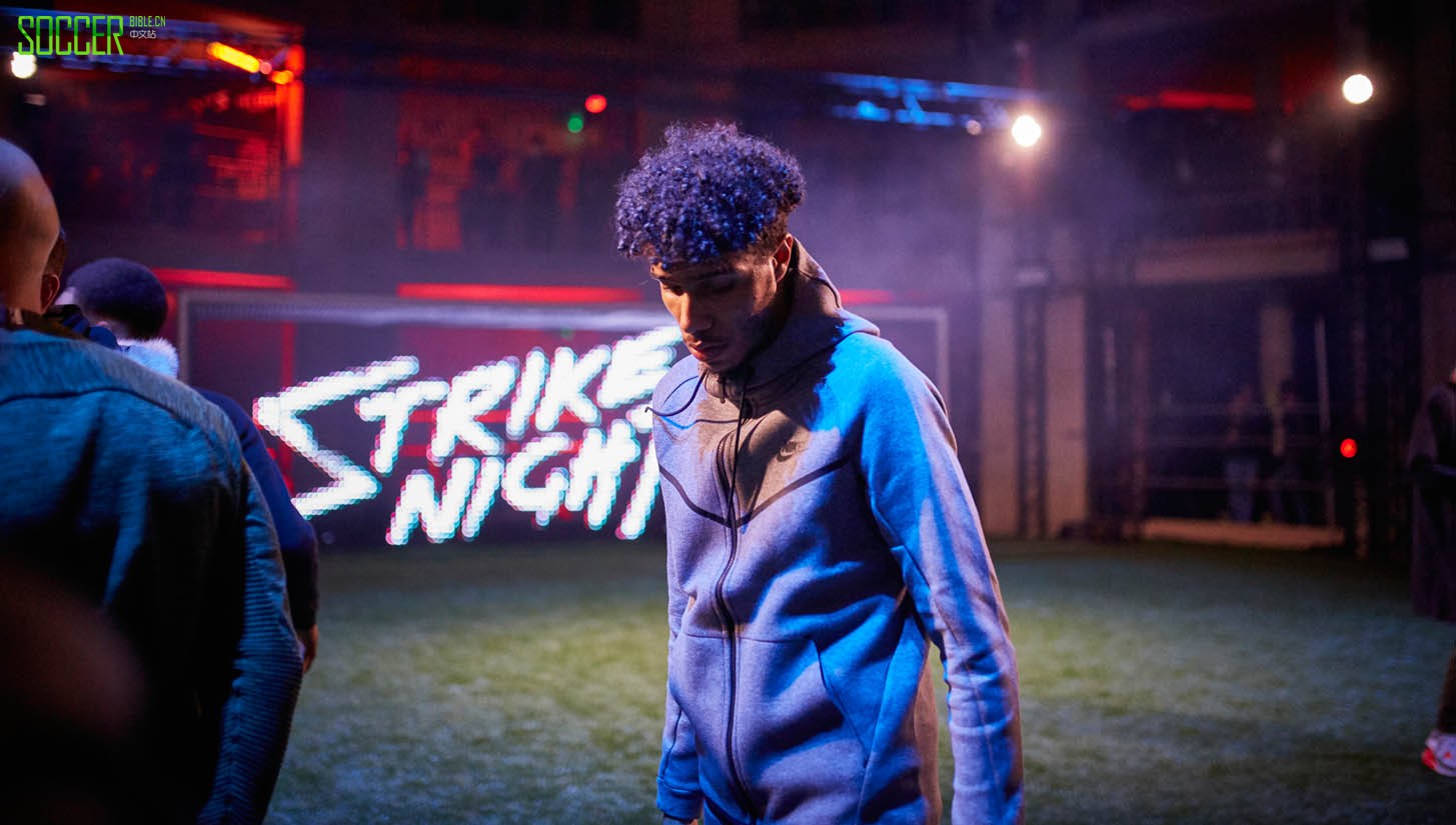 nike-strike-night_0103_strike-night-13