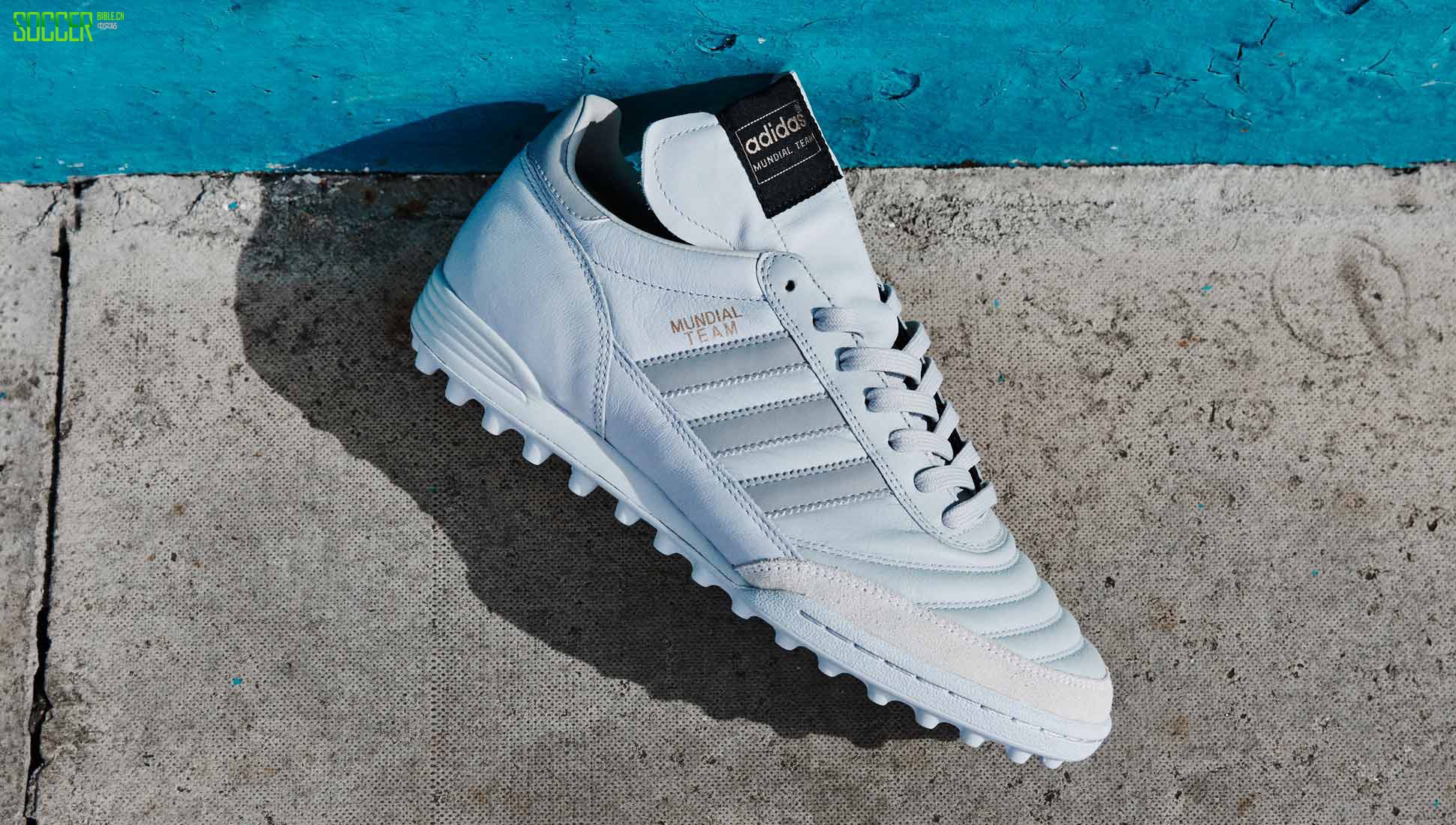 adidas Mundial Team 