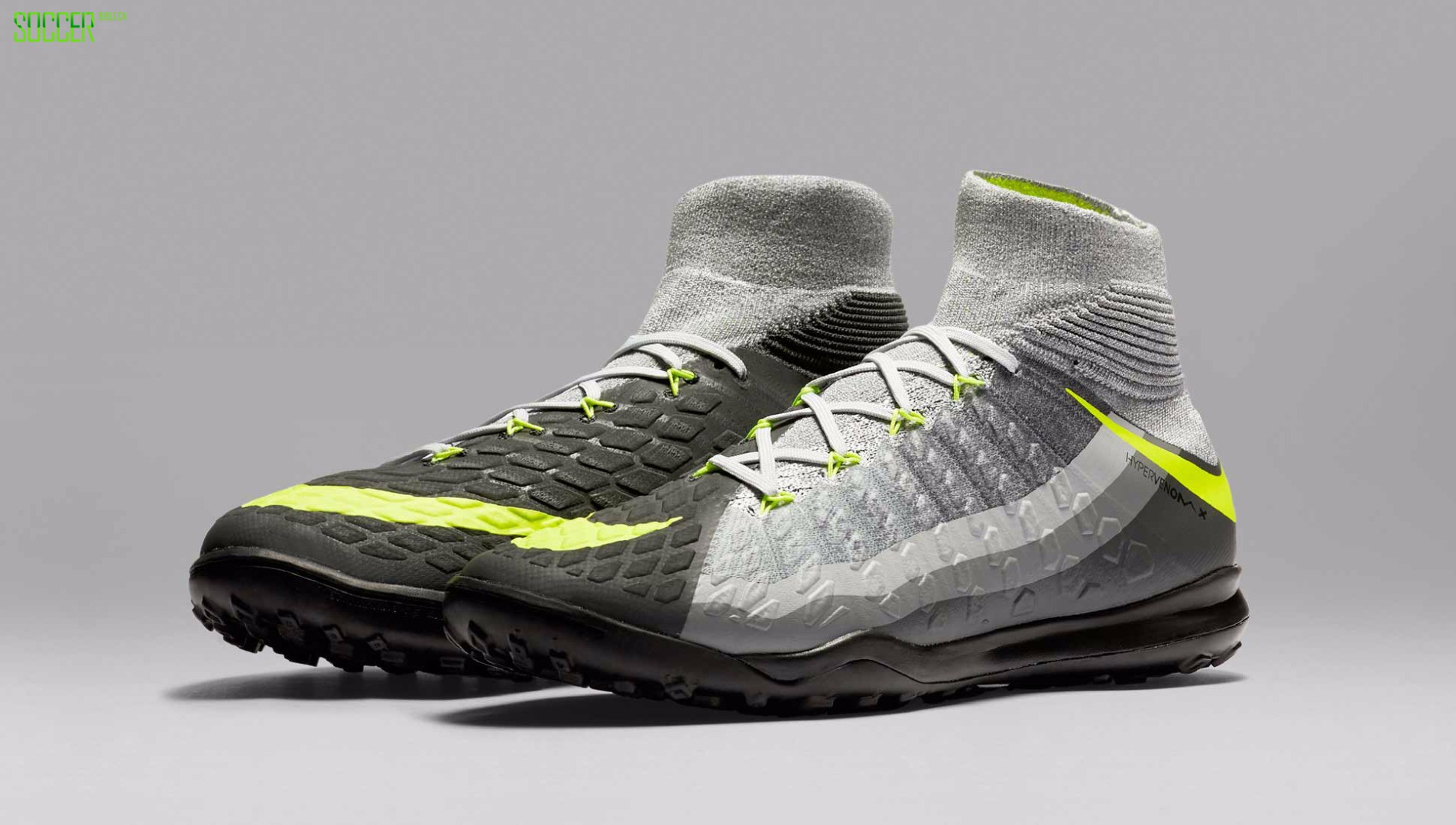 nikeam4