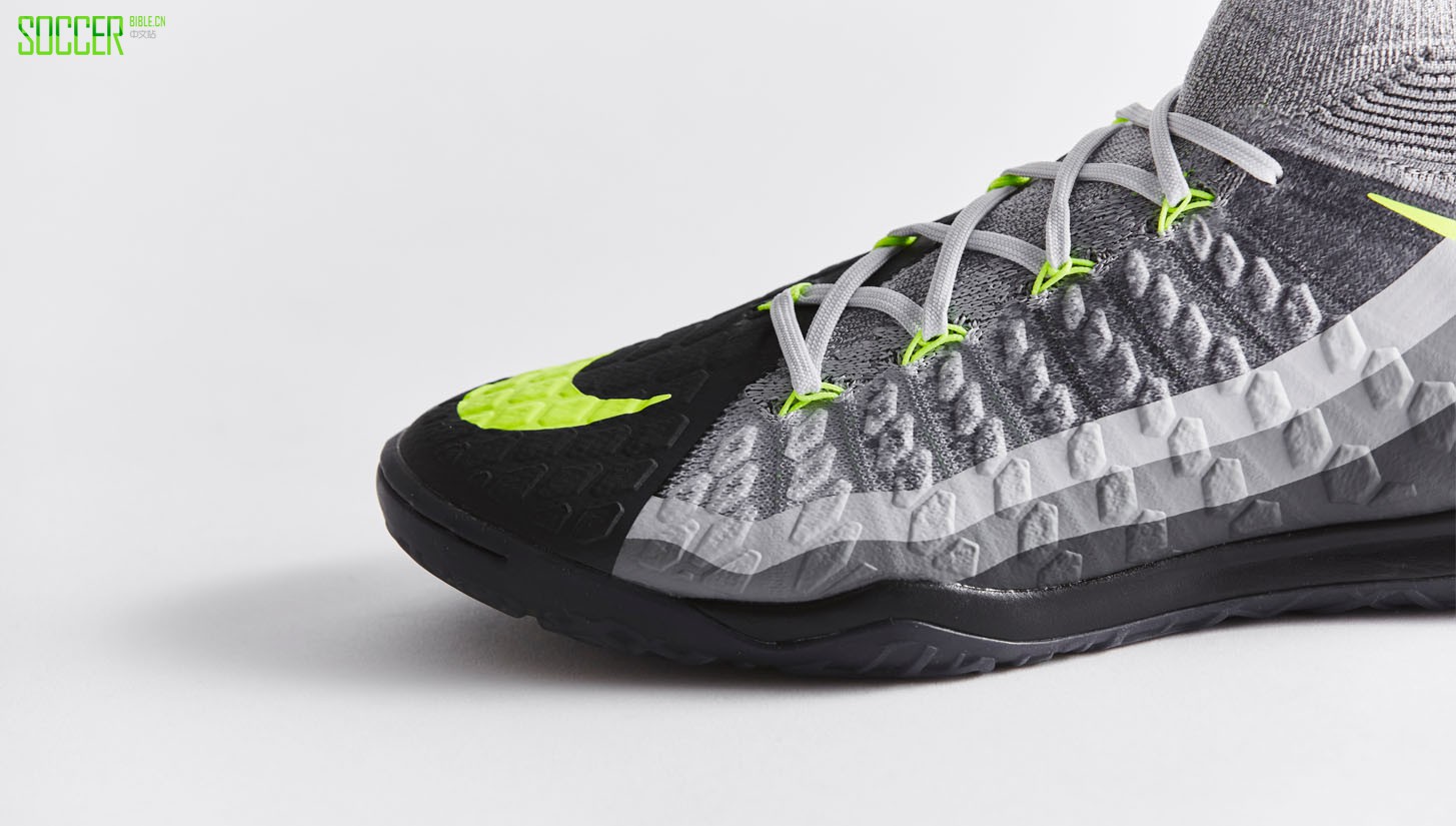 air-max-football-x-16
