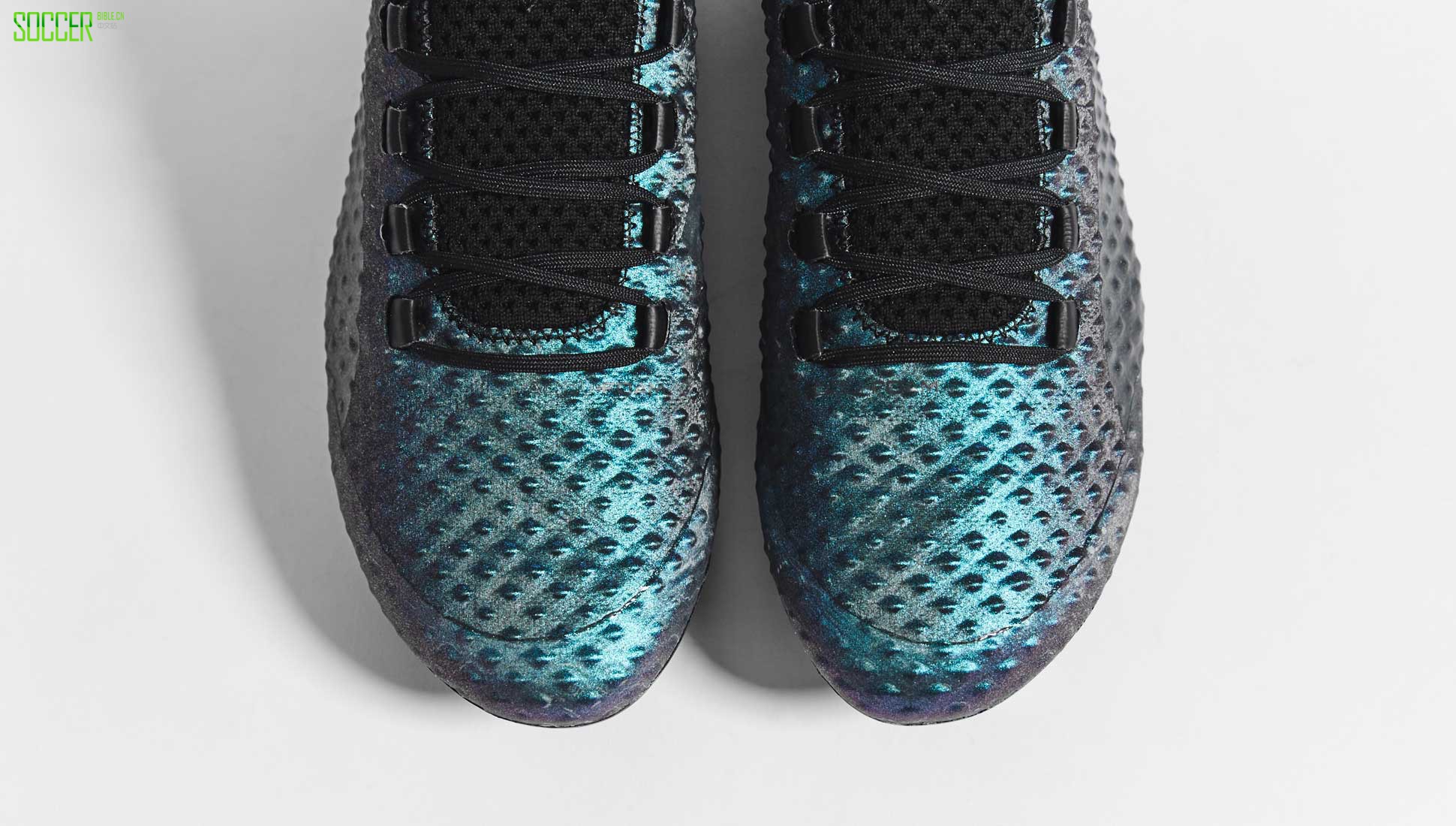 PUMA推出全新evoPOWER Vigor 3D足球鞋