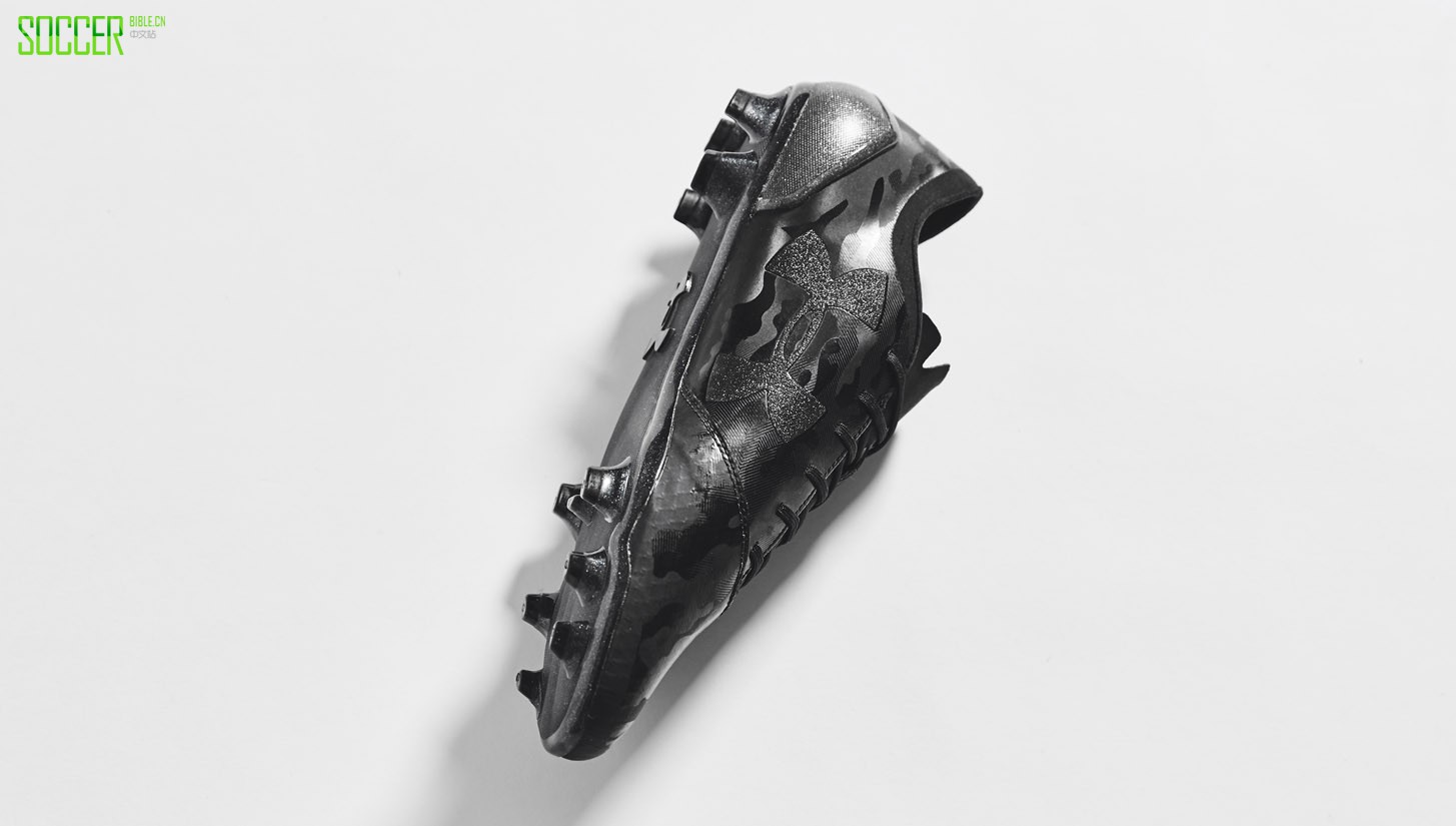 ua-spotlight-blk-7