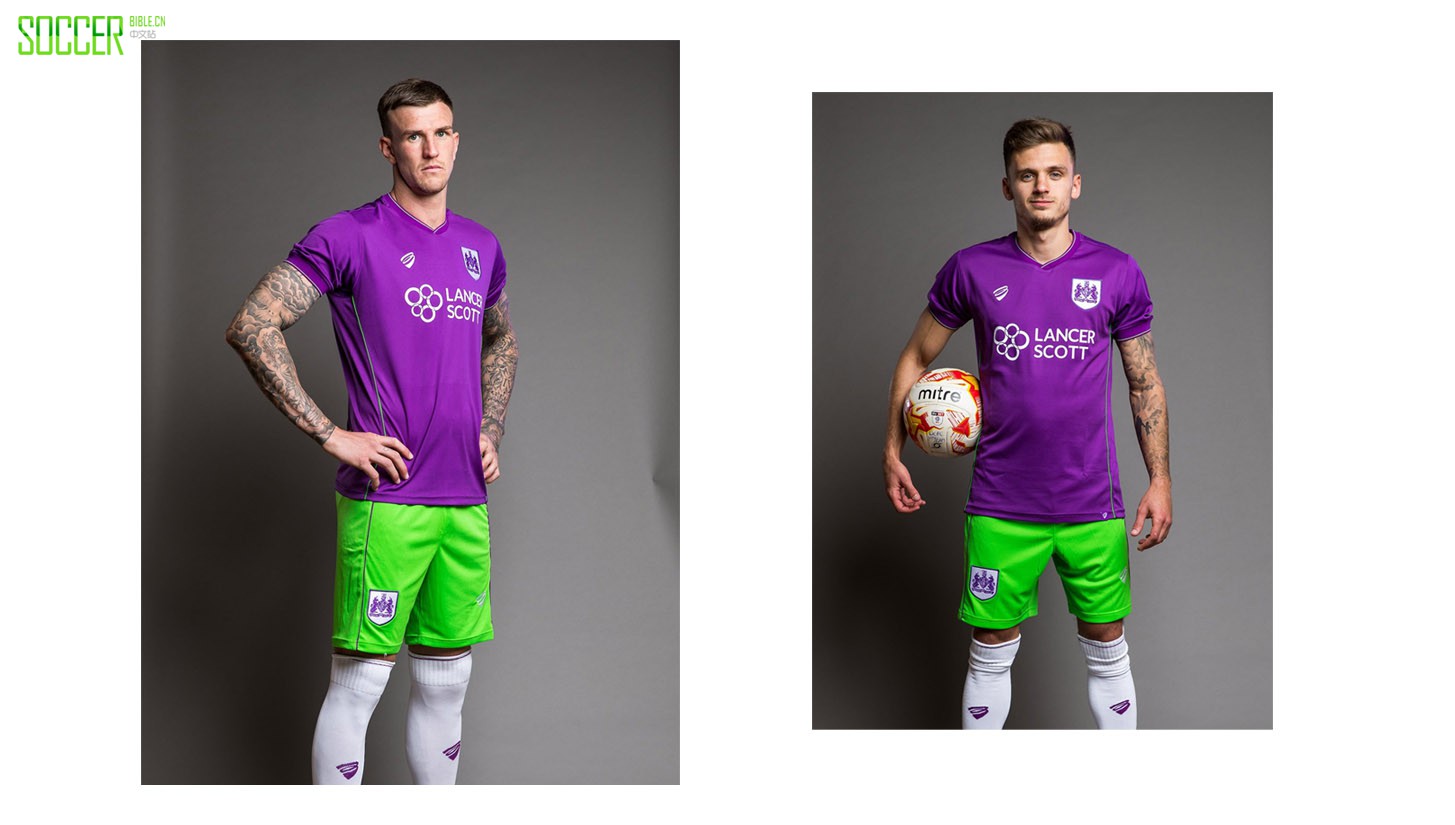 bristol-city-away-17-18-1